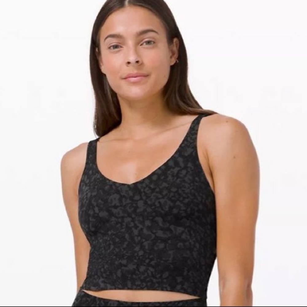 •LULULEMON• NWT Align Tank